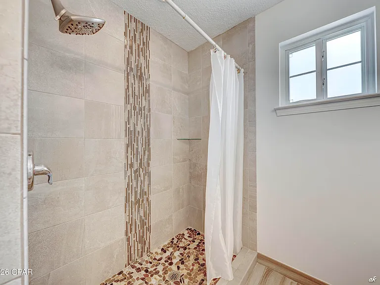 420 Water Oak Cir — Photo 13