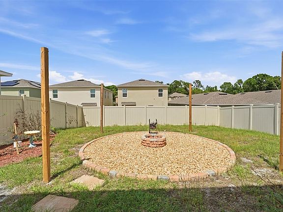 2nd image of 1356 BERRY LANE