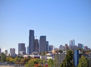 942 Hiawatha Pl S, Seattle, WA 98144