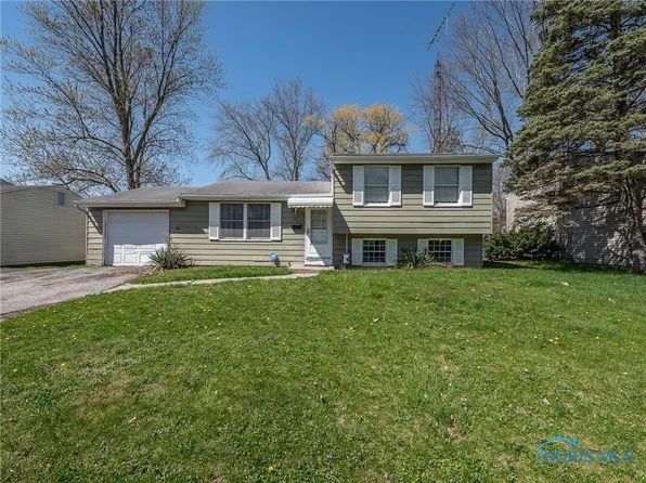 137 Ivanhill Rd, Toledo, OH 43615