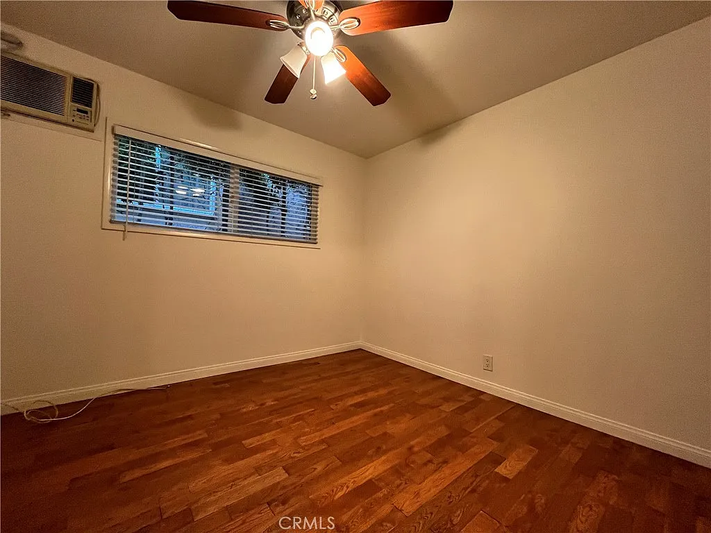 2 bed, 817 sqft, $2,700 — Photo 4