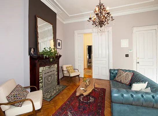 Sold by Compass | media 6