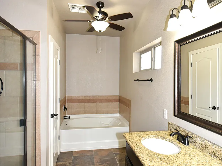 300 Saltford Pl — Photo 28