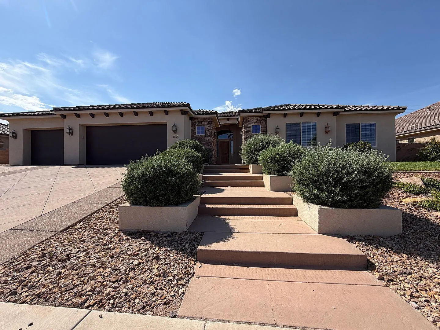 Spacious Home For Rent! — Photo 1