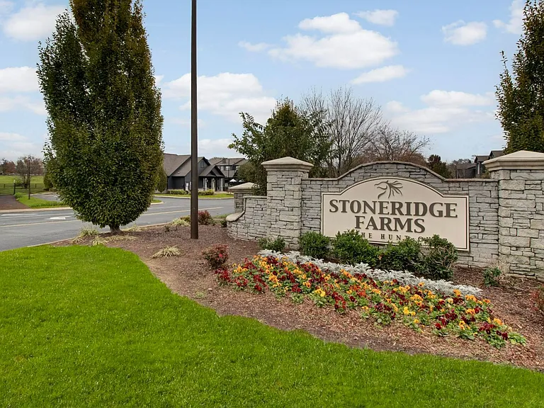Stoneridge Farms at the Hunt Club — Photo 27