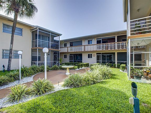 3rd image of 701 Atlantic Shores Boulevard #202W