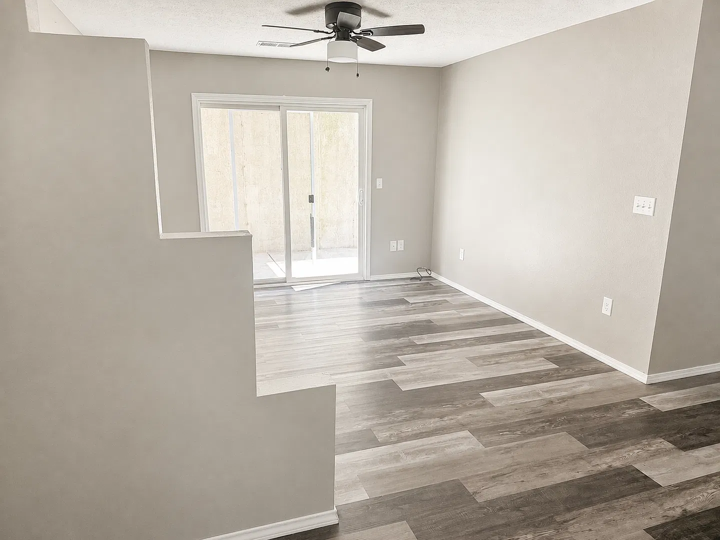 109 Garden Circle — Photo 2