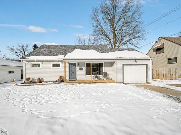 543 Bowman Dr, Kent, OH 44240