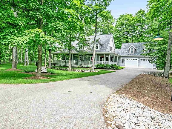 2nd image of 12323 Country Club Dr