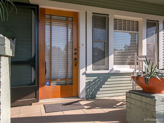 3rd image of 3015 Kalmia St