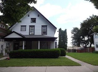 135 N 8th Ave #3, West Bend, WI 53095