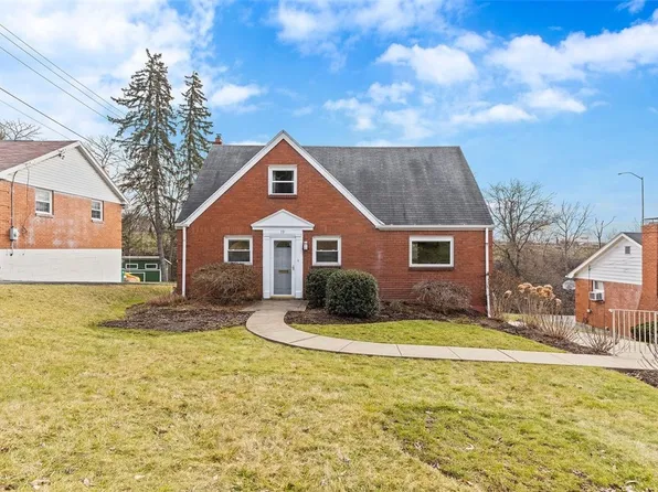 19 Barton Dr, Pittsburgh, PA 15221