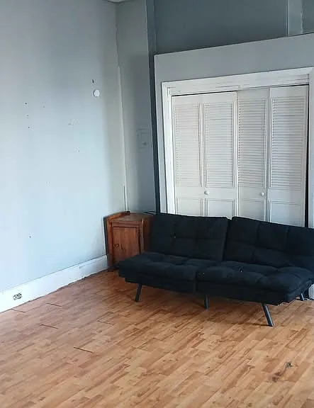 520 Franklin St #5 — Photo 8