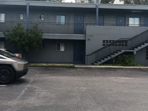 The Milano Manor Apartments