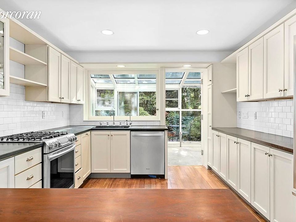 1st image of 108 Garfield Pl #1