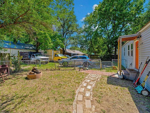 3rd image of 4210 E Menlo Dr