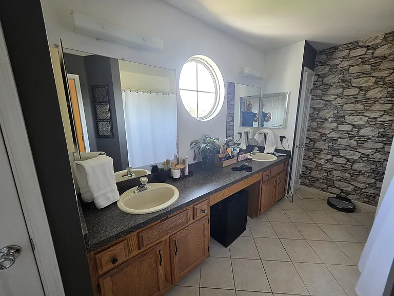 138 Persimmon St — Photo 15