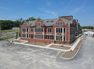 100 Buckley Rd #A101, Liverpool, NY 13088