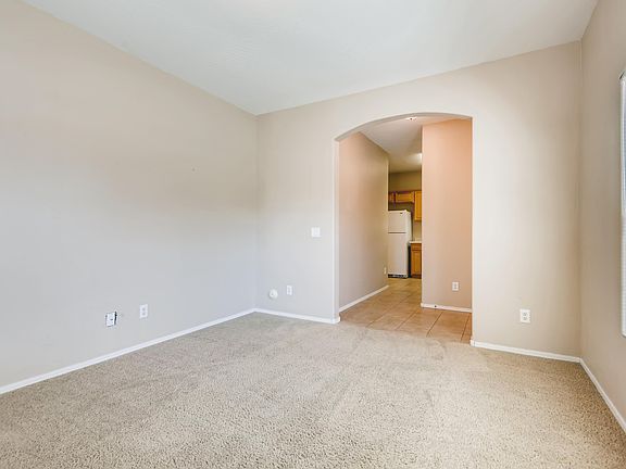 4th image of 17714 W Langer Ln