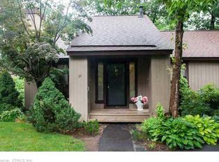 21 Byron Dr #21, Avon, CT 06001