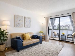 2425 Shaughnessy St #203, Pt Coquitlam, BC V3C 3E6