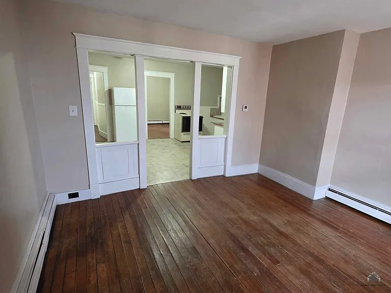 201 Waldo St #5 — Photo 7