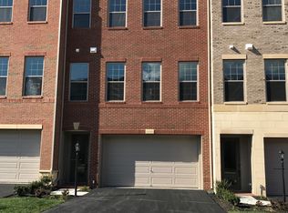 23390 Epperson Sq, Ashburn, VA 20148