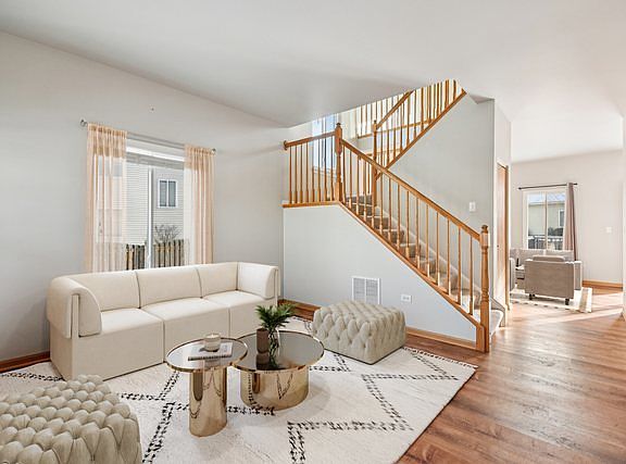 3rd image of 4118 Klatt St #4118