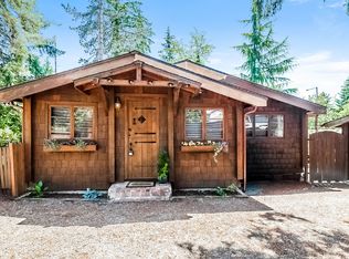 3459 108th Ave SE, Bellevue, WA 98004