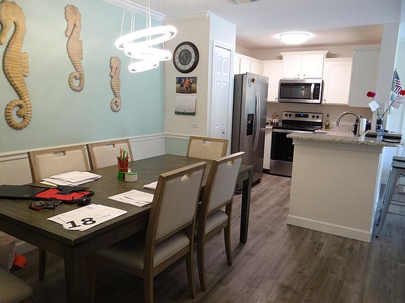 5th image of 1930 Summer Club Dr APT 214