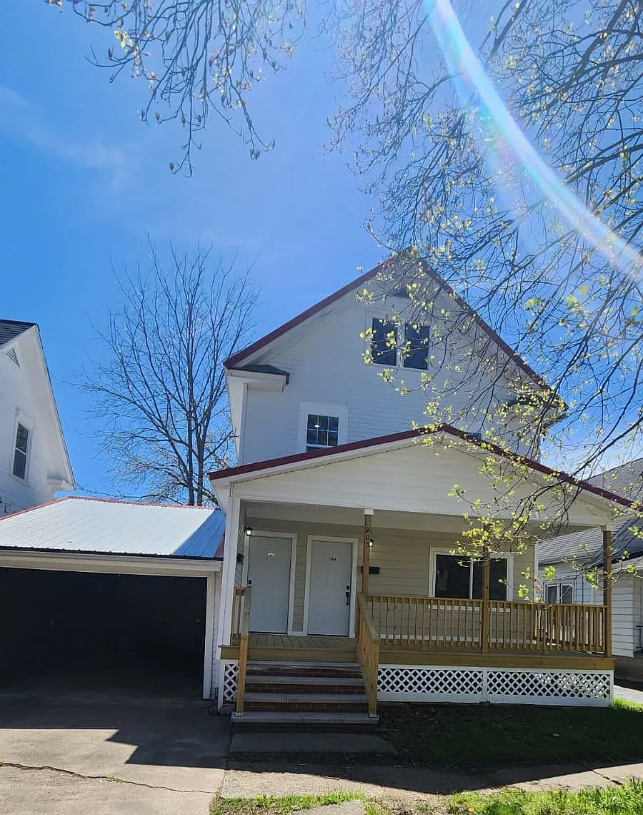 Building Photo - 905 Irving St #1