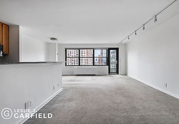 2nd image of 160 W End Ave APT 25D