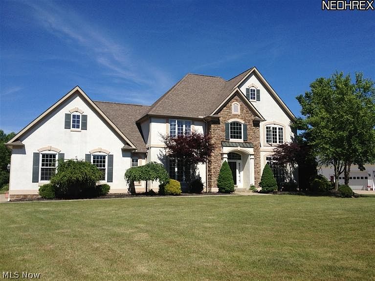1st image of 6670 Pheasant Run Dr