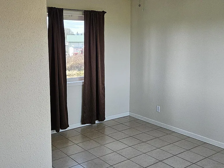 34046 Orleans Rd SW #B — Photo 9
