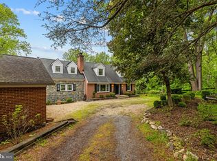 12707 Furnace Mountain Rd, Lovettsville, VA 20180