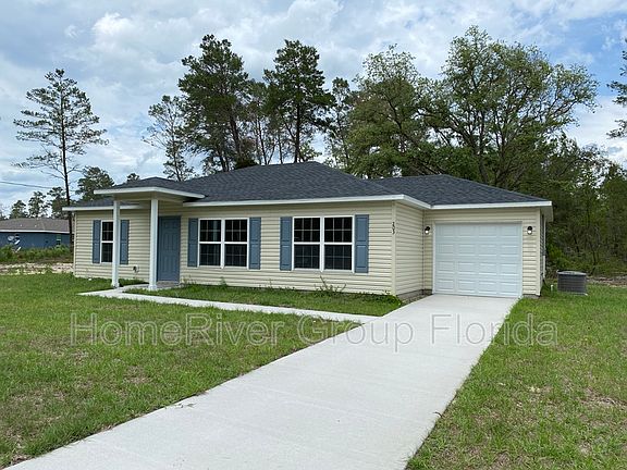 3rd image of 203 SE Fisher Crse