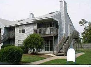 3738 Towne Point Rd, Portsmouth, VA 23703