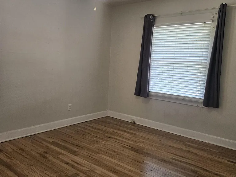 1822 Inwood Ter — Photo 11
