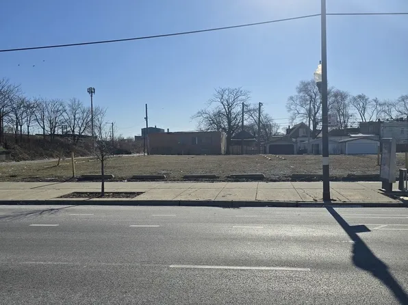 4607 W Madison St, Chicago, IL 60644