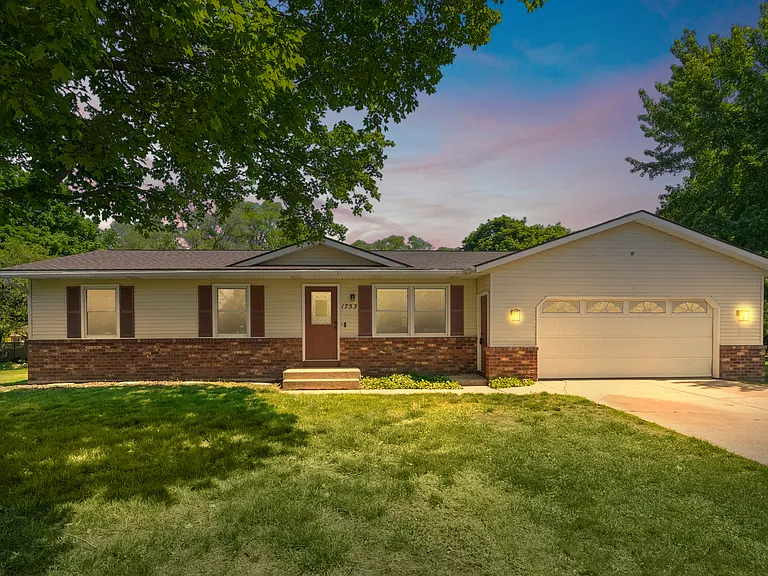 1753 Jason Ct — Photo 28