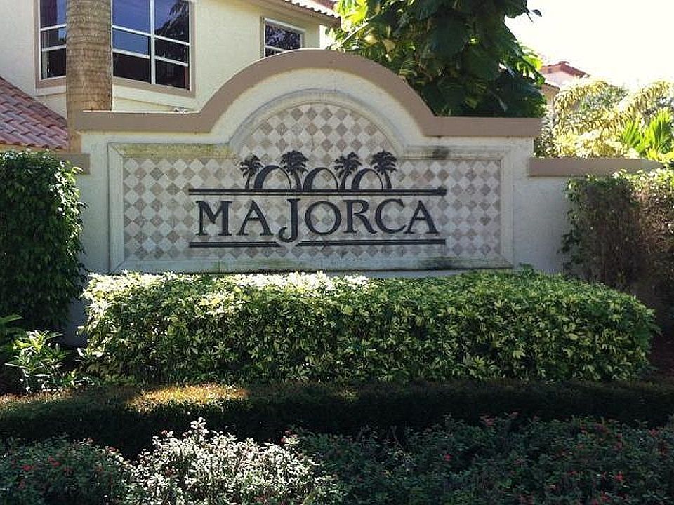 2nd image of 5136 Majorca Club Dr