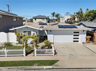 915 Coastline Dr, Seal Beach, CA 90740