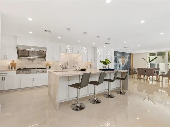 7 Senisa Way, Irvine, CA 92612