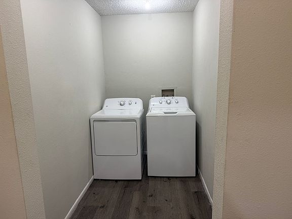 4th image of 113 S Deerwood Ave