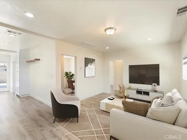 3263 E Green St, Pasadena, CA 91107