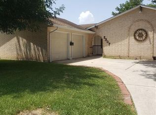 5307 Camden Ln, Pearland, TX 77584