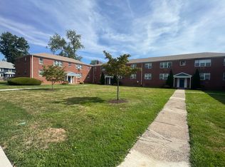 25 Natick St APT 3, Hartford, CT 06106