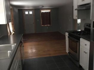 16 Meadow Rd, Townsend, MA 01469