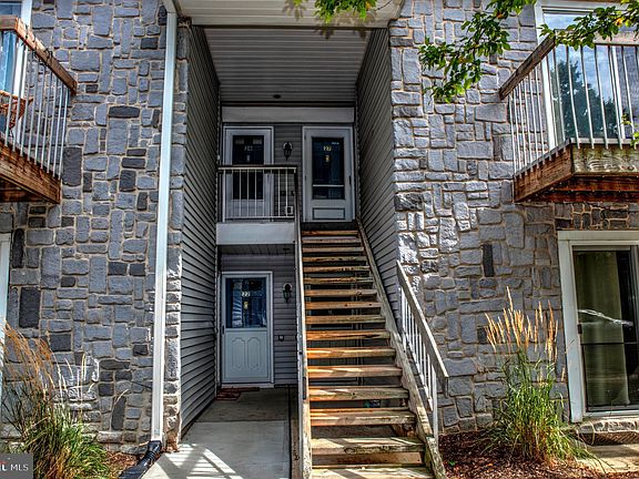2nd image of 26 Coral Tree Ct