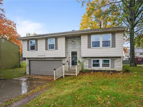 2063 Woodland Trce, Youngstown, OH 44515
